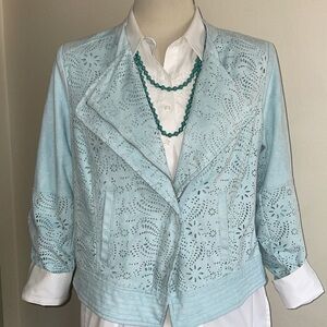 Chico’s Faux Suede Lined Lightweight Jacket.  Lazer cut floral design.  Size 12